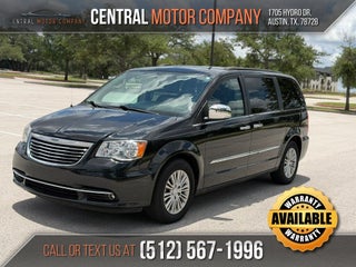 2015 Chrysler Town and Country Touring-L