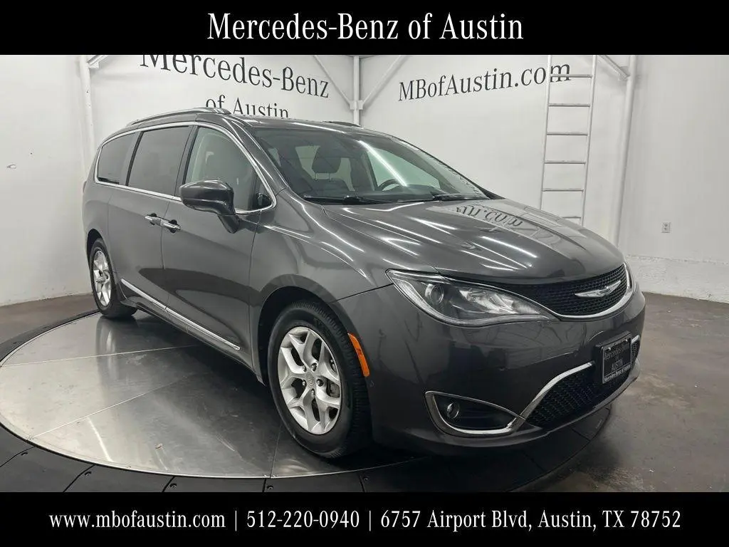 2018 Chrysler Pacifica Touring L Plus