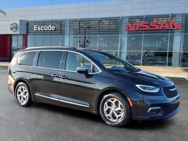 2023 Chrysler Pacifica Limited