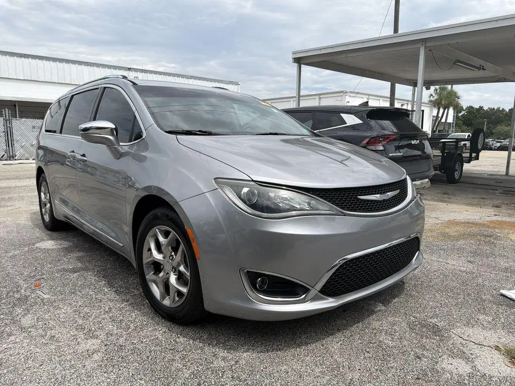 2018 Chrysler Pacifica Limited
