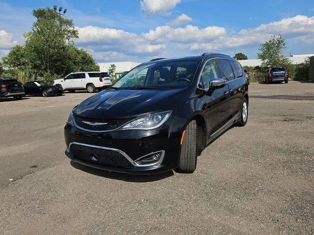 2020 Chrysler Pacifica Limited