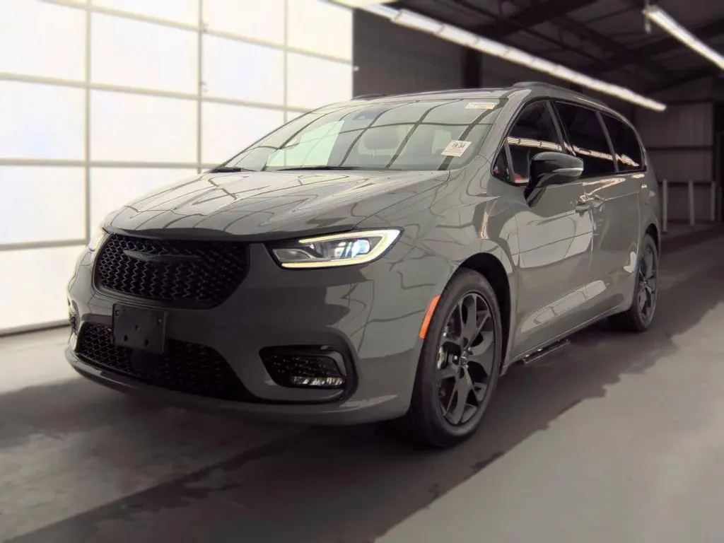2025 Chrysler Pacifica Limited