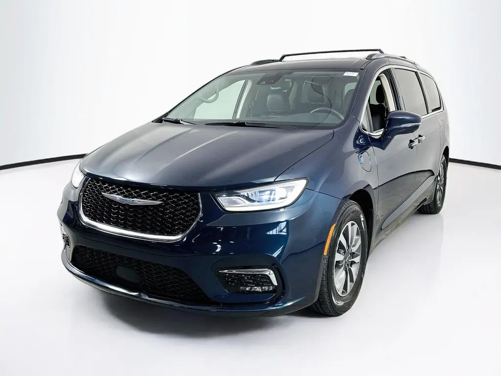 2021 Chrysler Pacifica Touring L