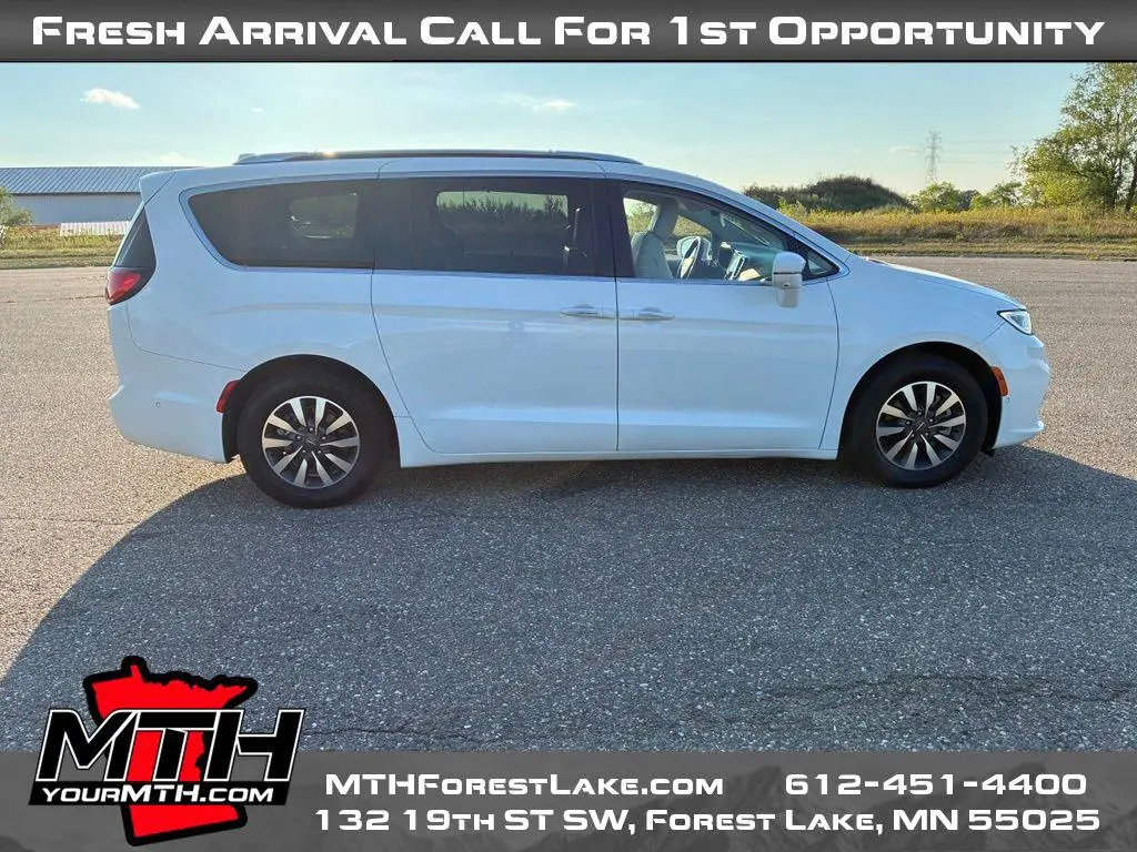 2021 Chrysler Pacifica Touring L