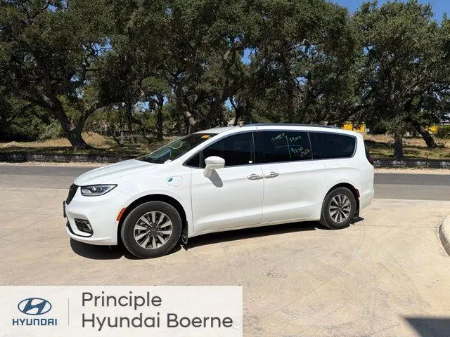 2021 Chrysler Pacifica Touring L