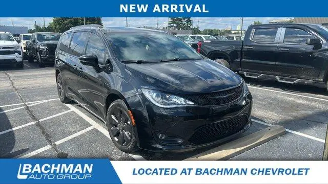2020 Chrysler Pacifica Limited