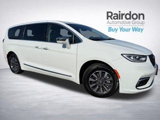 2022 Chrysler Pacifica Limited