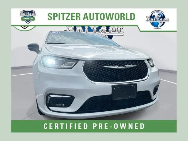 2024 Chrysler Pacifica Select