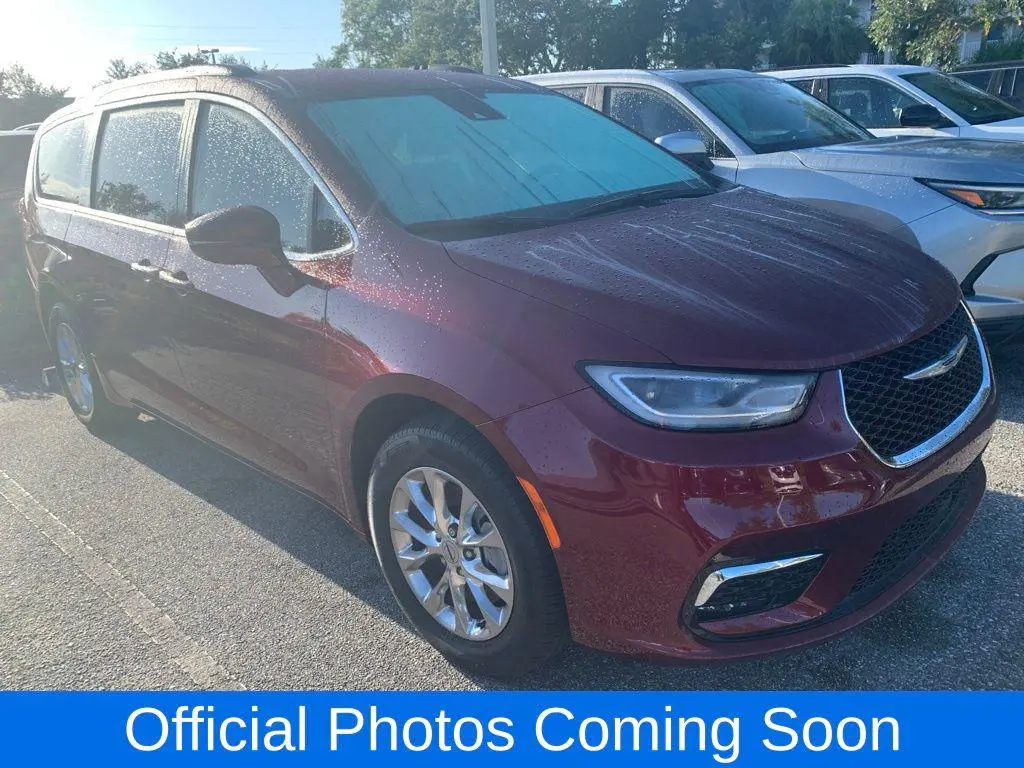 2022 Chrysler Pacifica Touring L