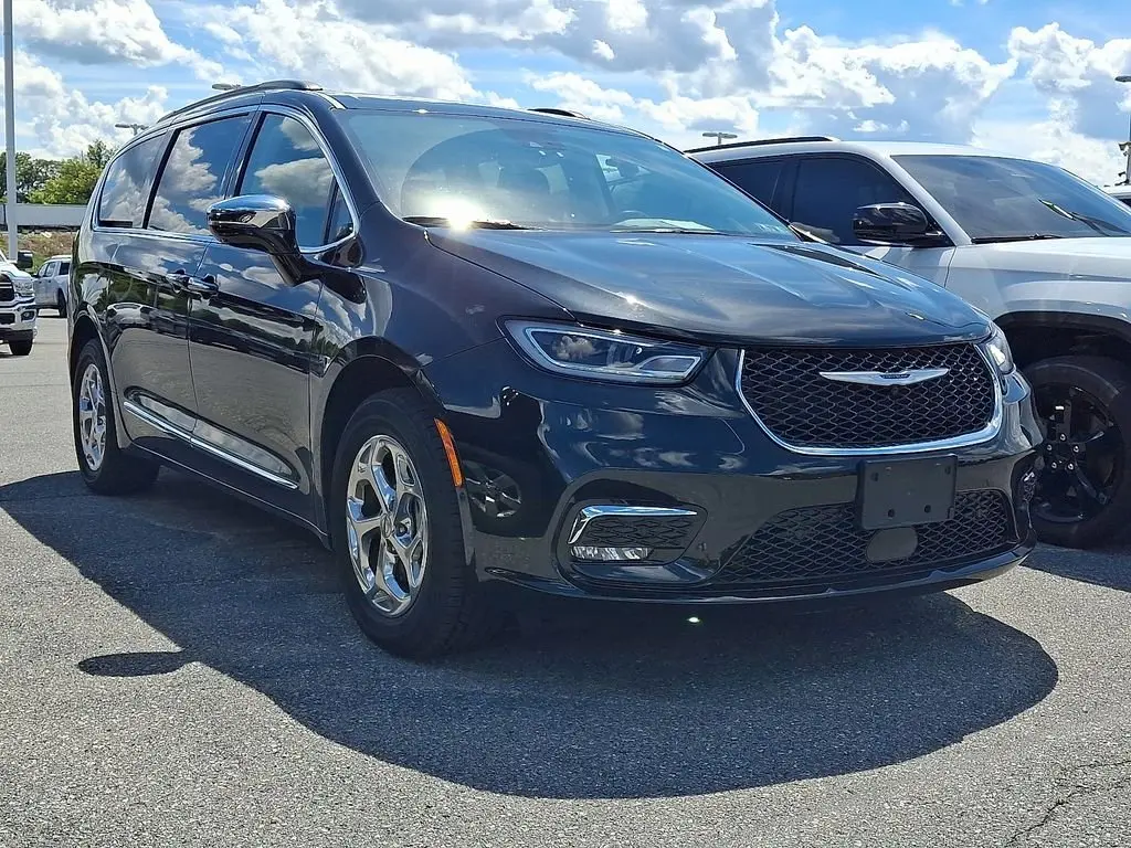 2022 Chrysler Pacifica Limited
