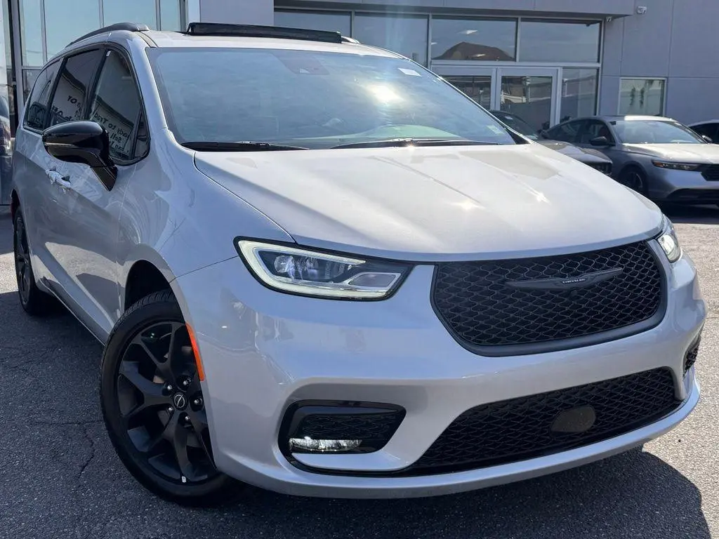 2026 Chrysler Pacifica Limited
