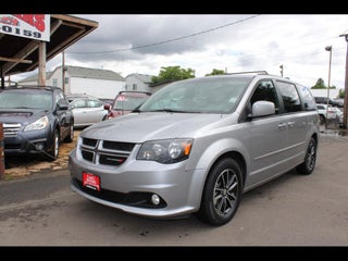 2016 Dodge Grand Caravan R/T