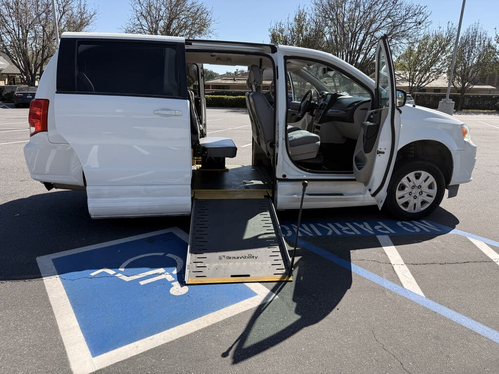 2018 Dodge Grand Caravan SE