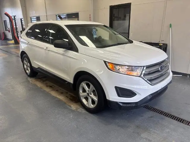 2018 Ford Edge SE