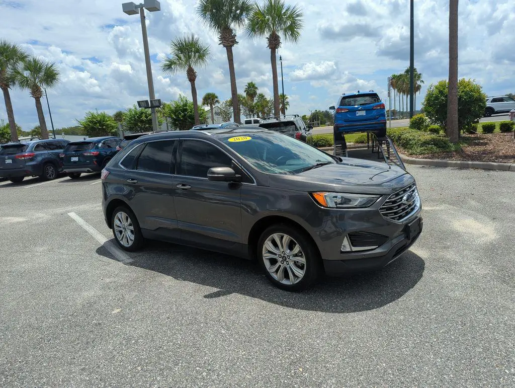 2020 Ford Edge Titanium