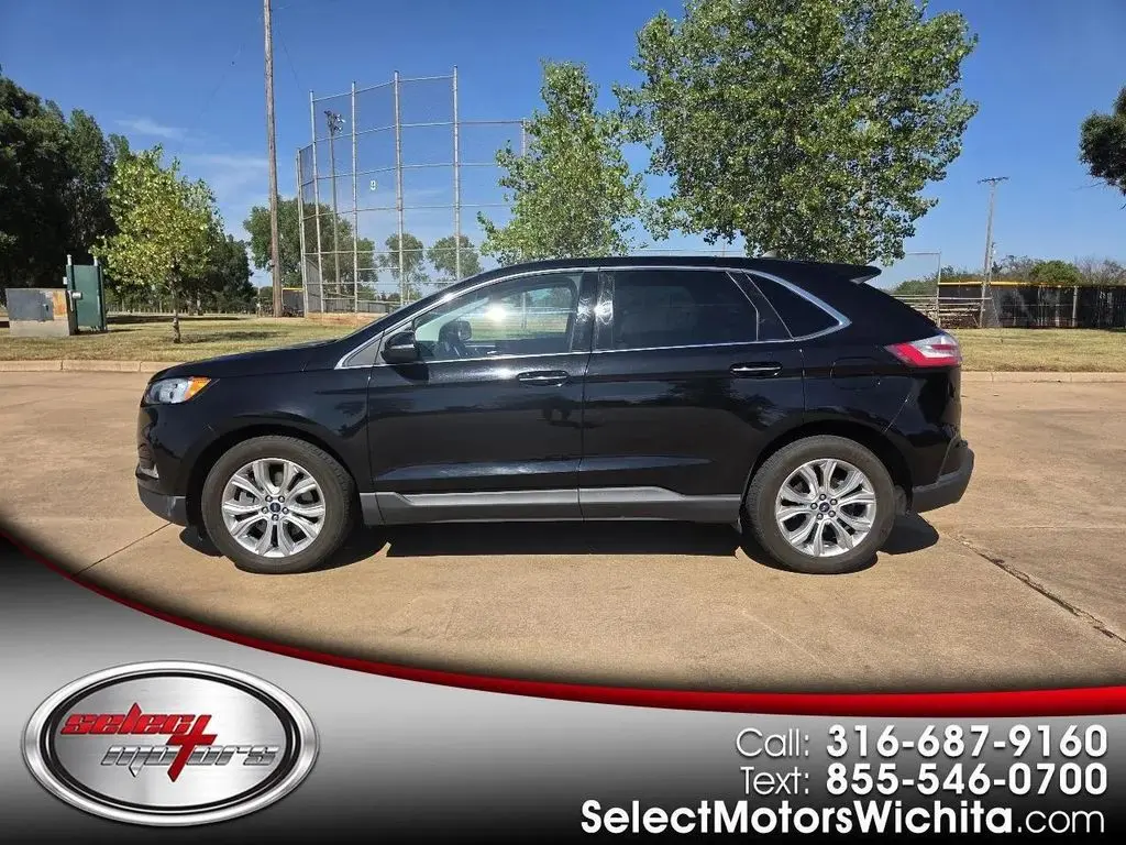 2021 Ford Edge Titanium
