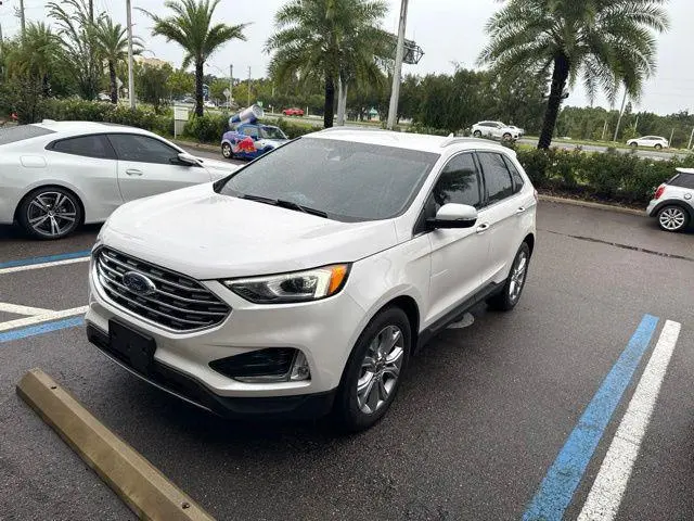 2019 Ford Edge Titanium