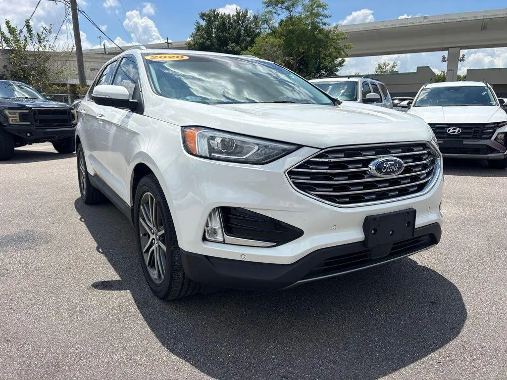 2020 Ford Edge Titanium