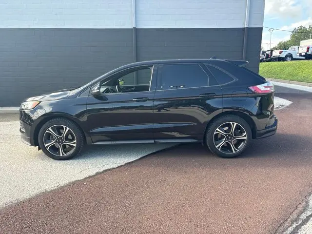 2019 Ford Edge ST