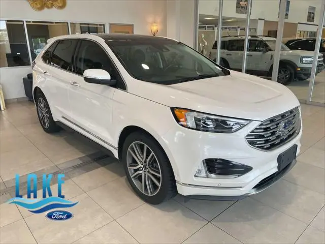 2019 Ford Edge Titanium