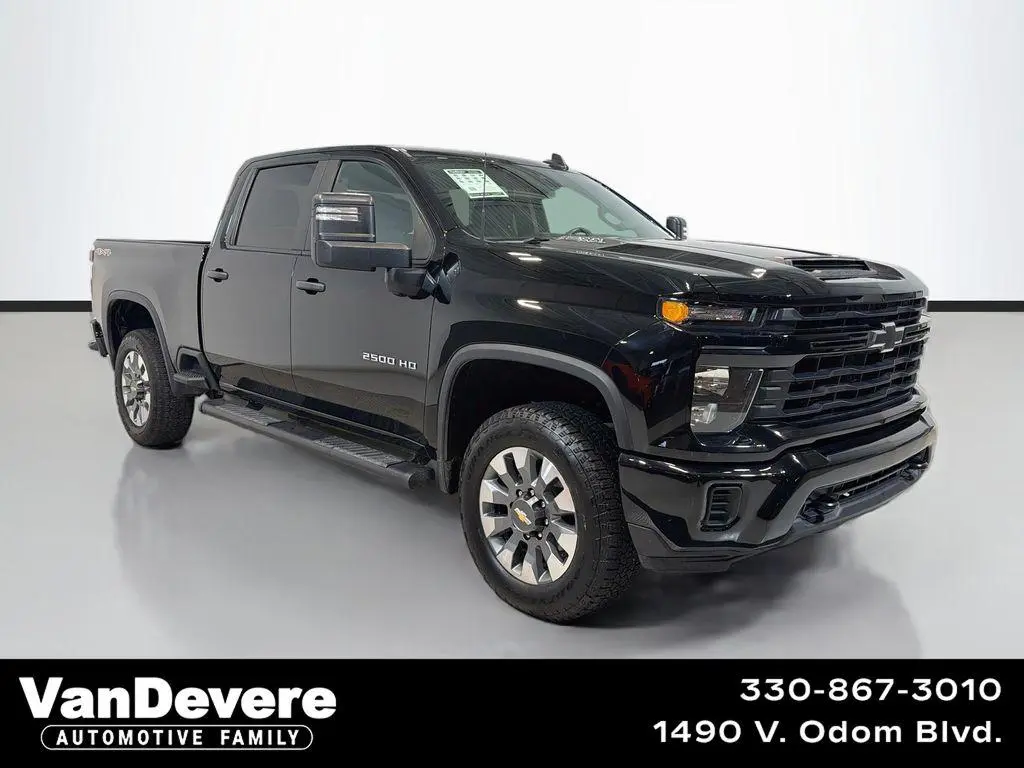 2025 Chevrolet Silverado 2500 Custom