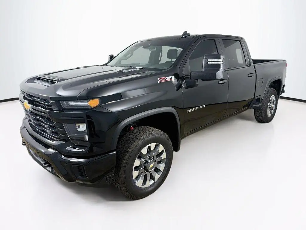 2025 Chevrolet Silverado 2500 Custom