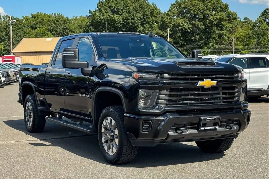2024 Chevrolet Silverado 2500HD Custom