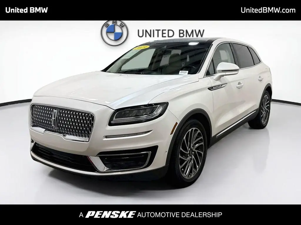 2019 Lincoln Nautilus Reserve