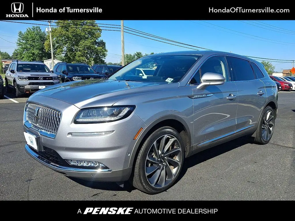 2023 Lincoln Nautilus Reserve