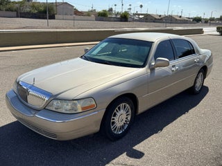 2008 Lincoln Town Car Signature Limited
