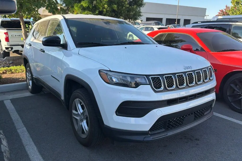 2023 Jeep Compass Sport