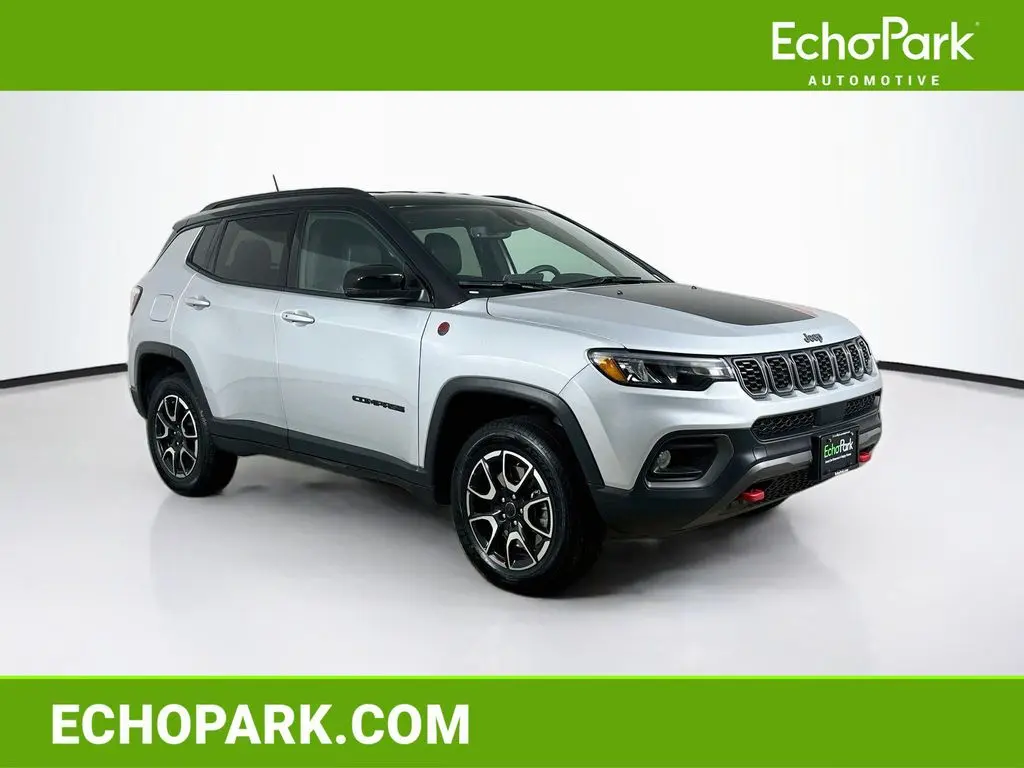 2025 Jeep Compass Trailhawk