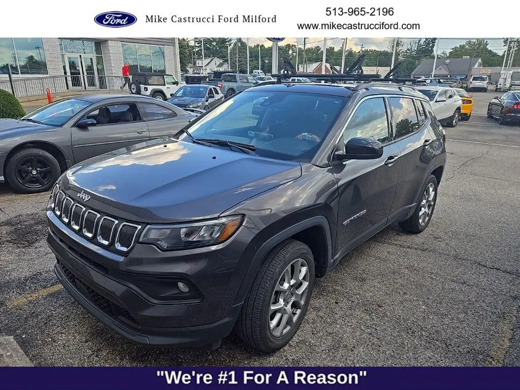 2022 Jeep Compass Latitude Lux