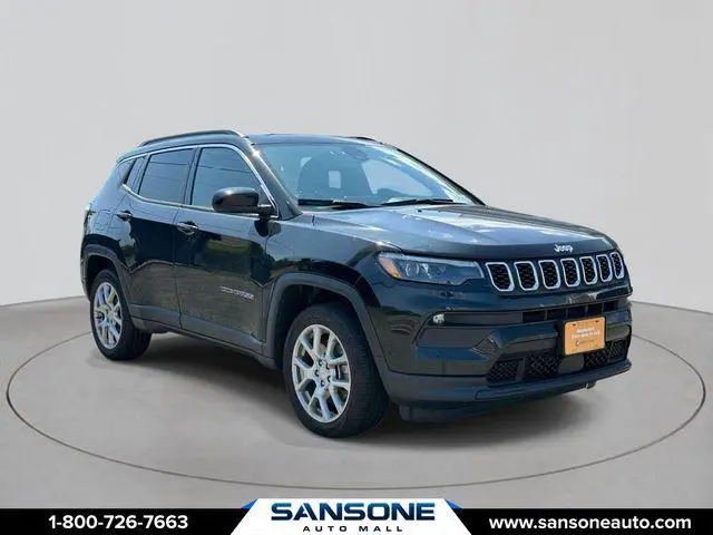 2024 Jeep Compass Latitude Lux