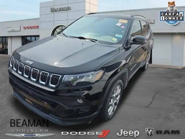 2023 Jeep Compass Latitude Lux
