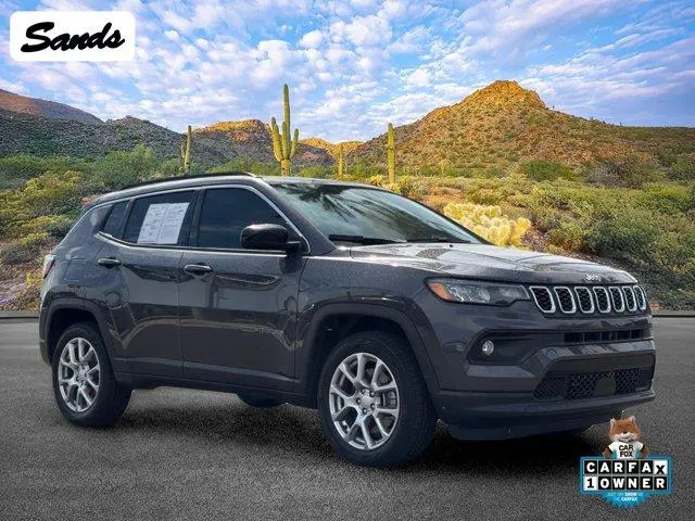 2024 Jeep Compass Latitude Lux