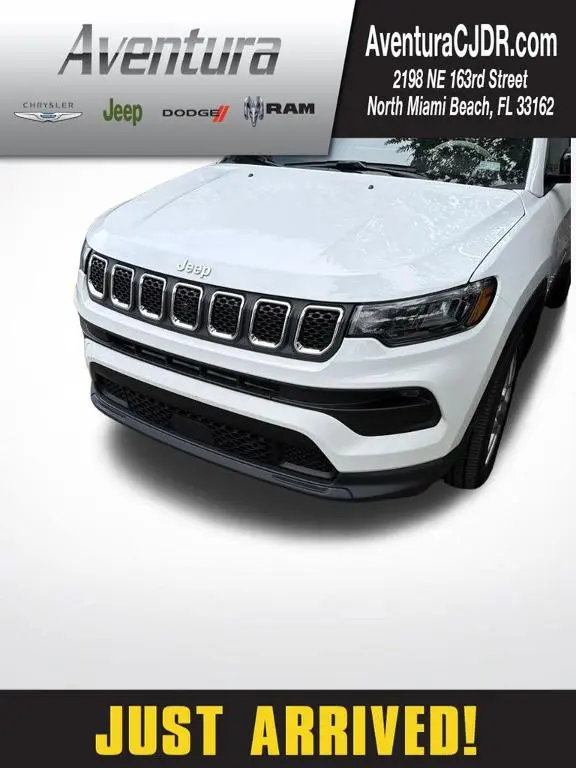 2024 Jeep Compass Latitude Lux