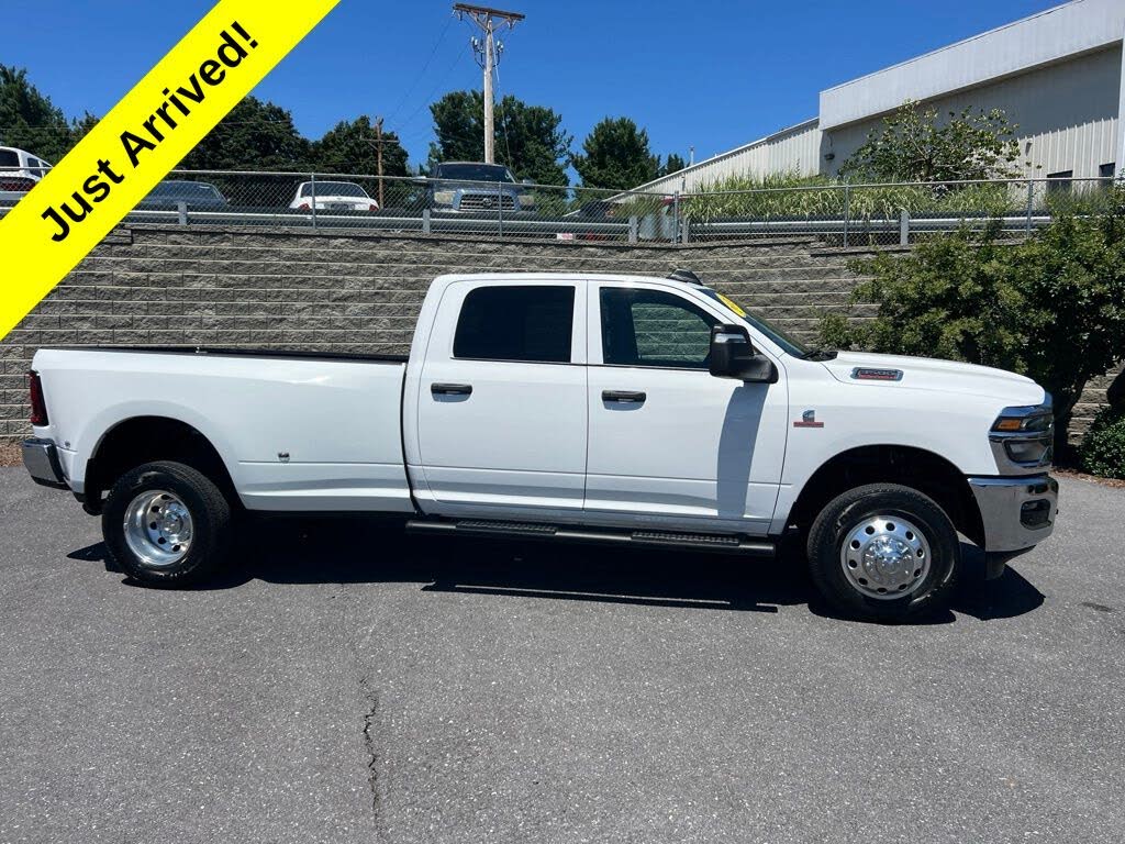 2026 Ram 3500 Tradesman