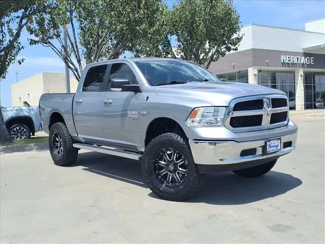 2020 Ram 1500 Classic SLT