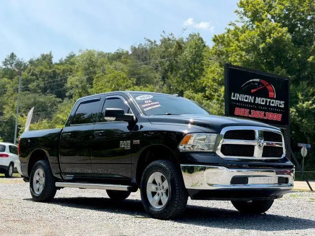2020 Ram 1500 Classic SLT