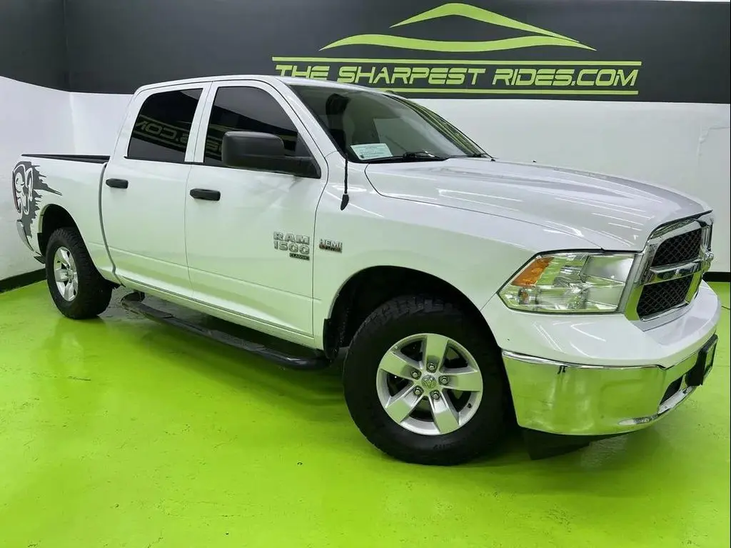 2022 Ram 1500 Classic SLT