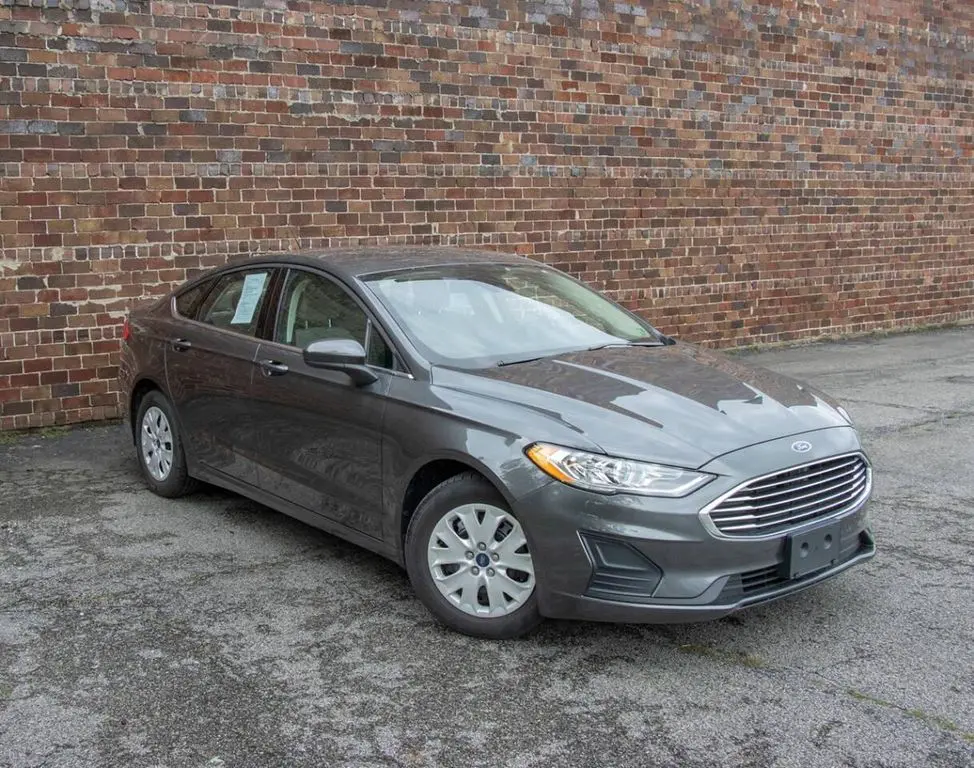 2019 Ford Fusion SE