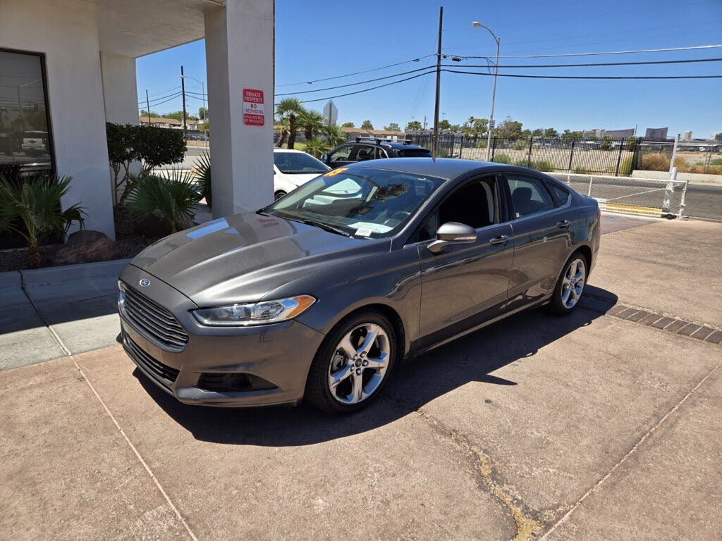 2015 Ford Fusion SE
