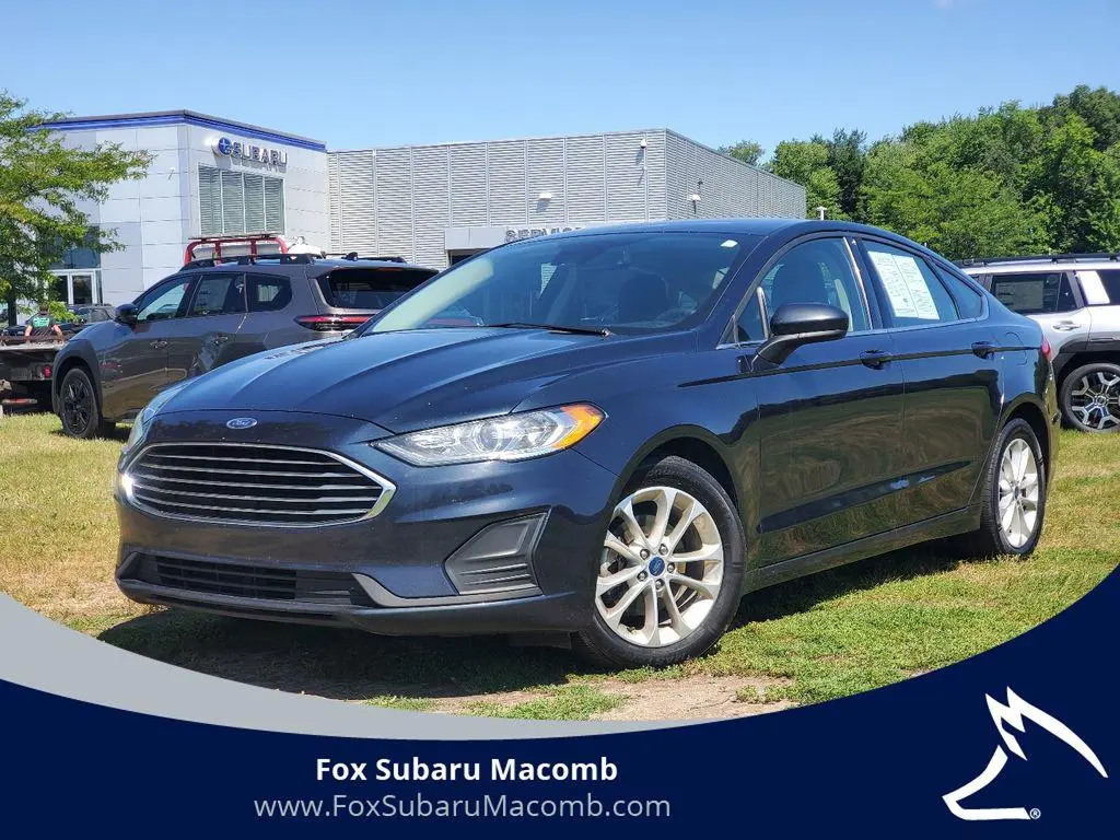 2020 Ford Fusion SE