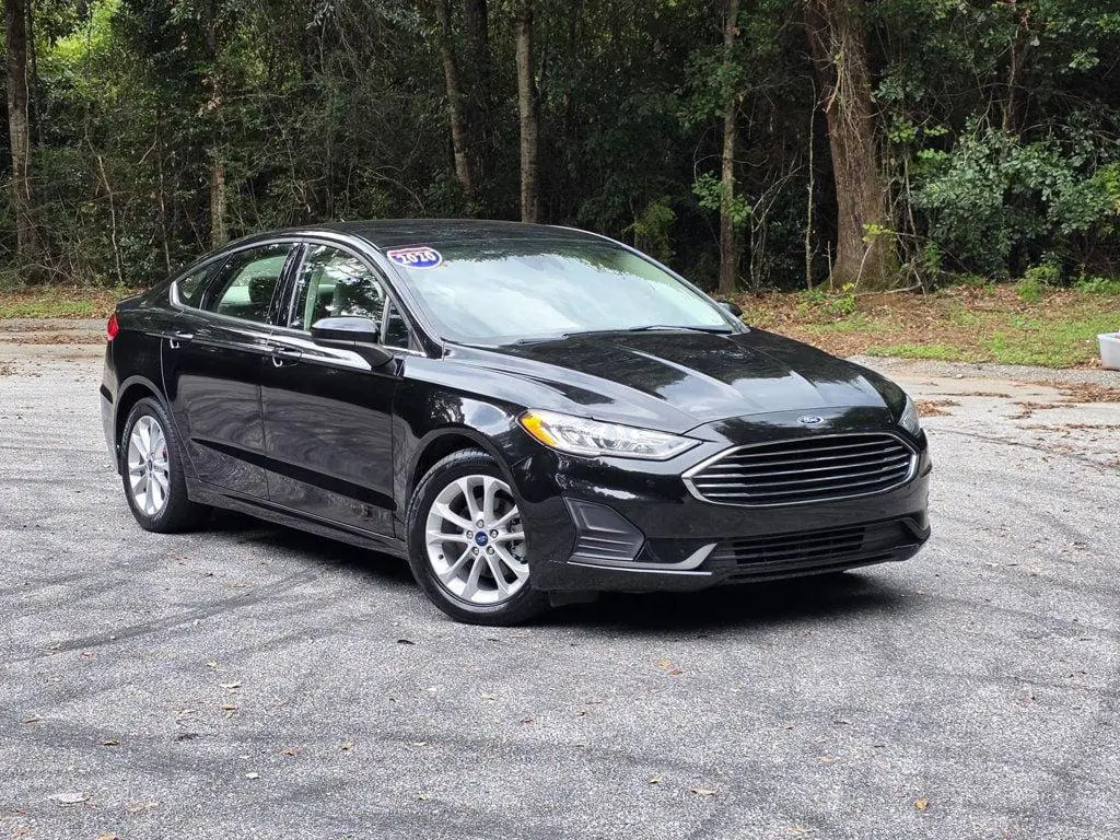 2020 Ford Fusion SE