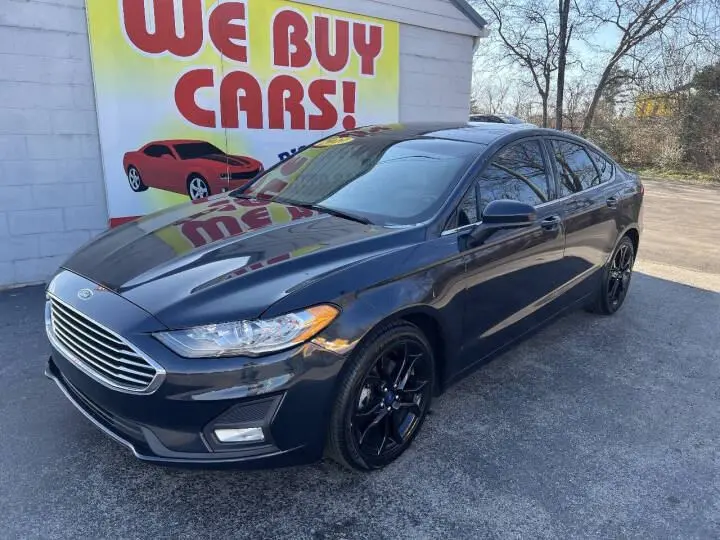 2020 Ford Fusion SE