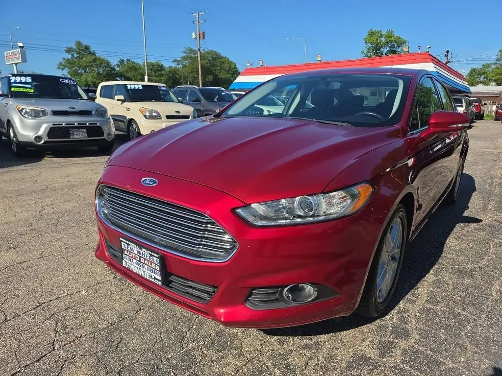 2016 Ford Fusion SE