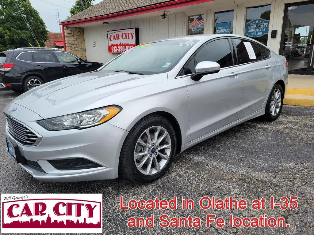 2017 Ford Fusion SE