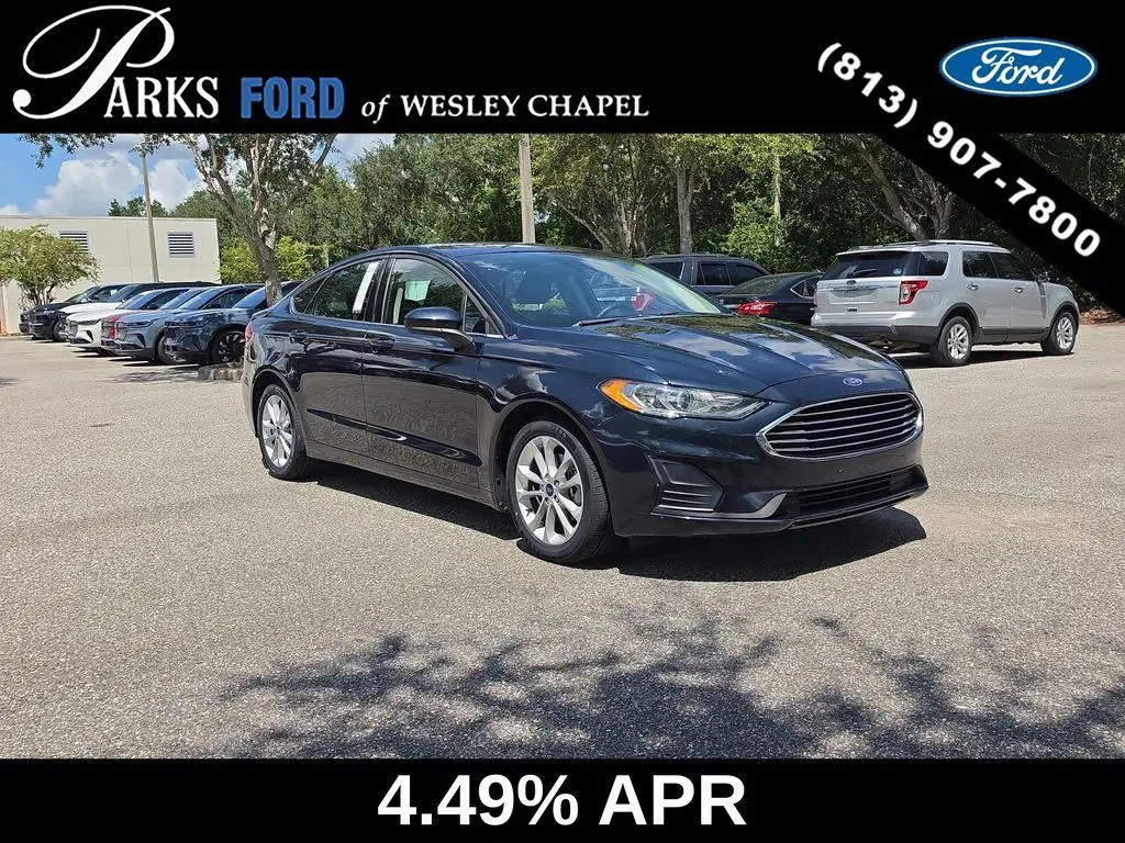 2020 Ford Fusion SE