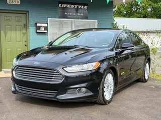 2016 Ford Fusion SE Luxury